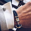 bracelet ancre mer océan navigation navire bateau gouvernail marins marin compas rose des vents voile voilier ancrage capitaine mât lac fleuve navigation