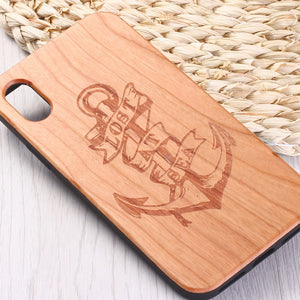 coque téléphone ancre mer océan navigation navire bateau gouvernail marins marin compas rose des vents voile voilier ancrage capitaine mât lac fleuve navigation